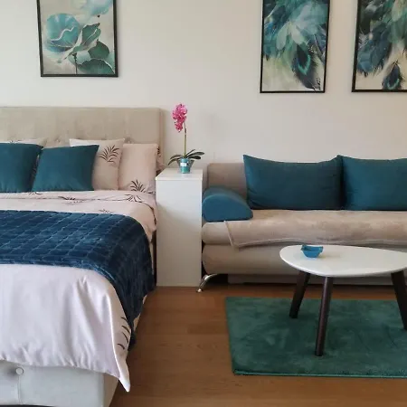 Azura Residence - New Luxury Apartment Белград Екстериор снимка